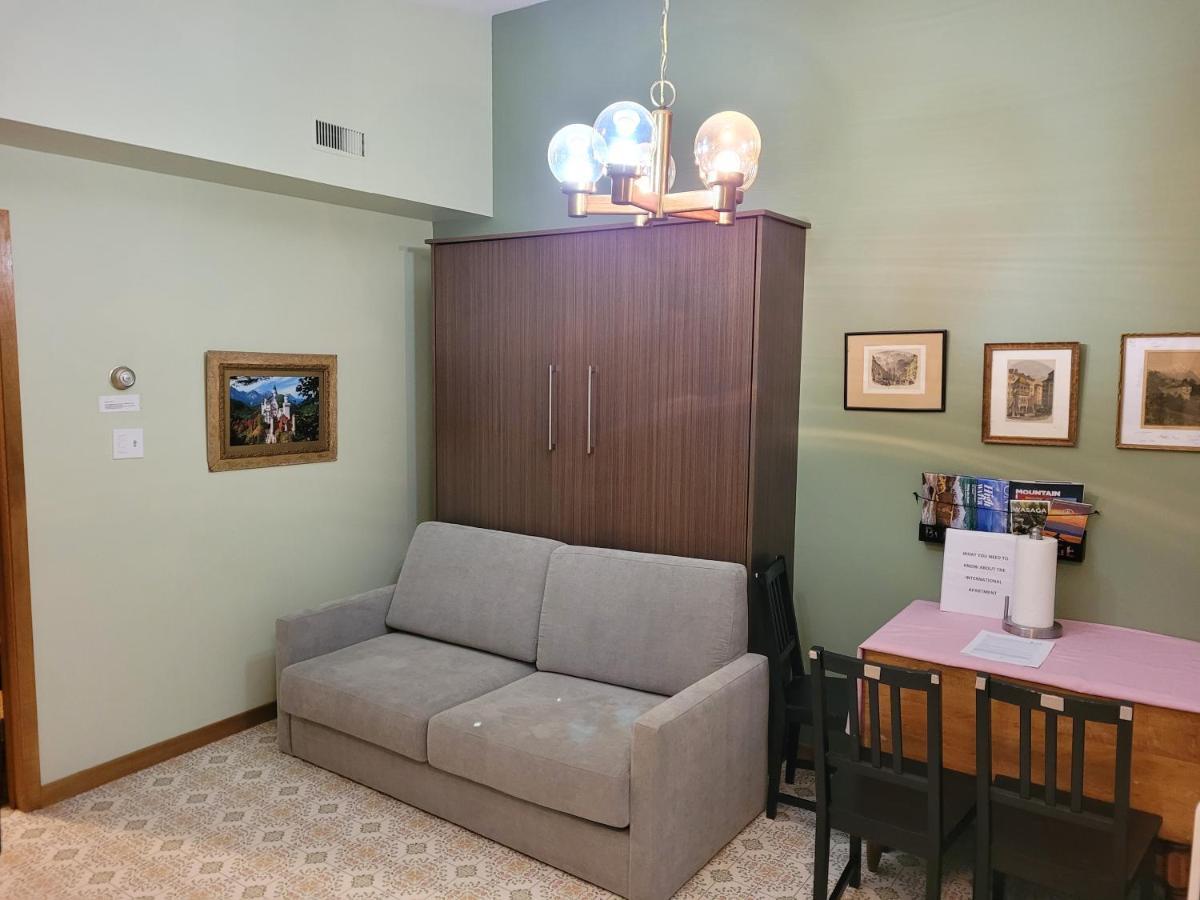 Bowering Lodge بلو ماونتينز المظهر الخارجي الصورة